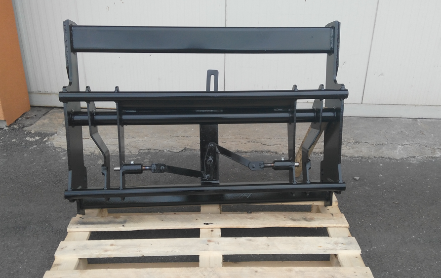 Adaptér JCB Qfit na EURO traktor čelní nakladač - 7