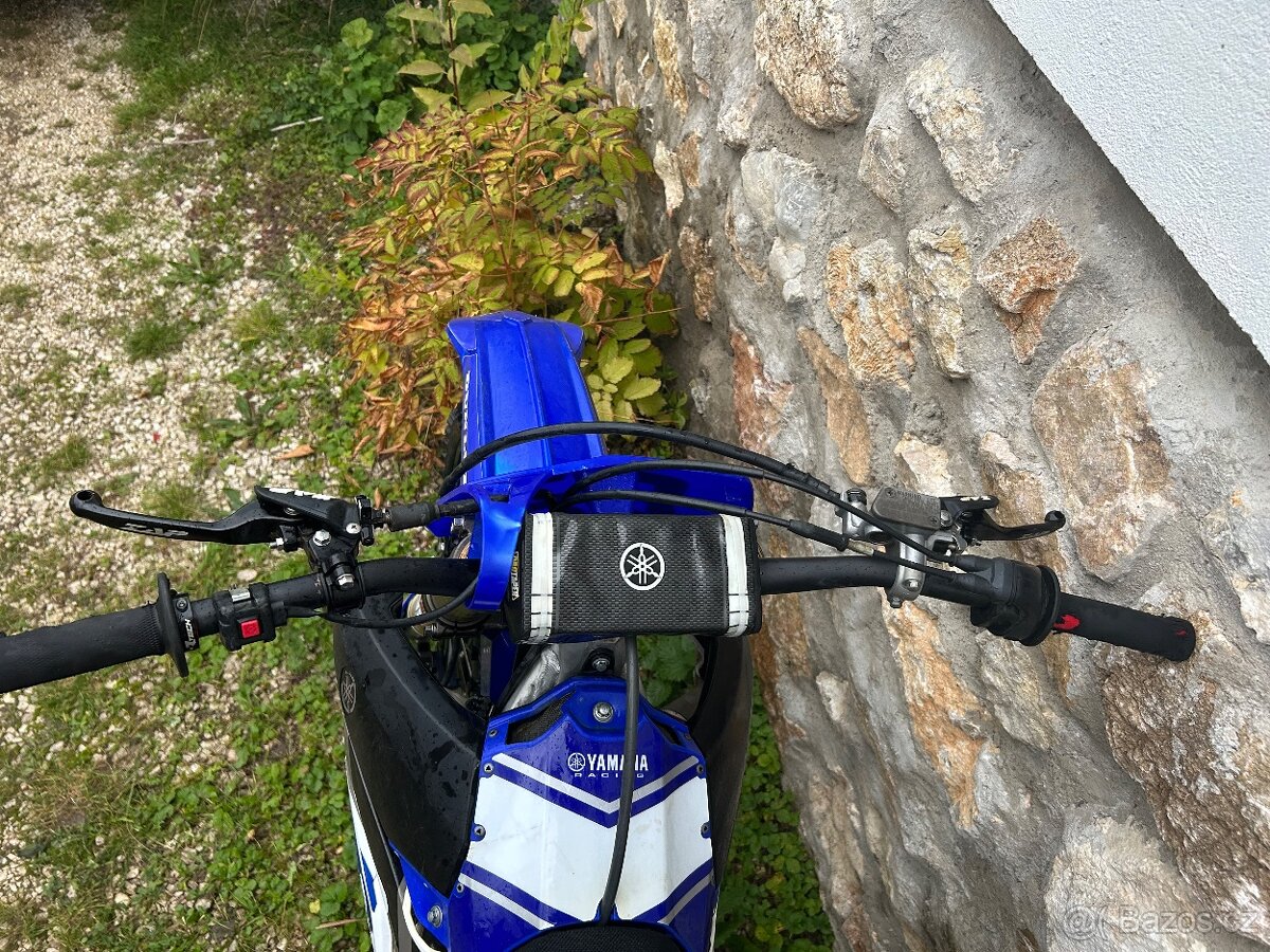 Yamaha YZ250F - 7