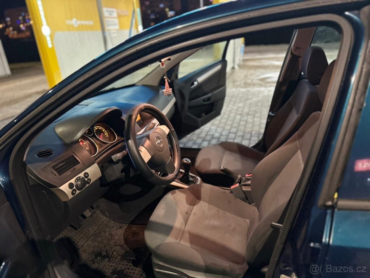 Opel Astra H top stav - 7