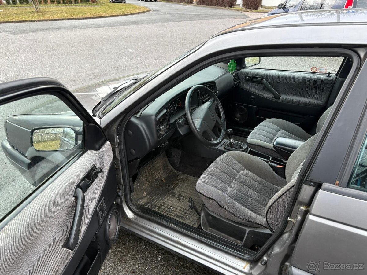 Volkswagen , Passat B3. Lpg - 7