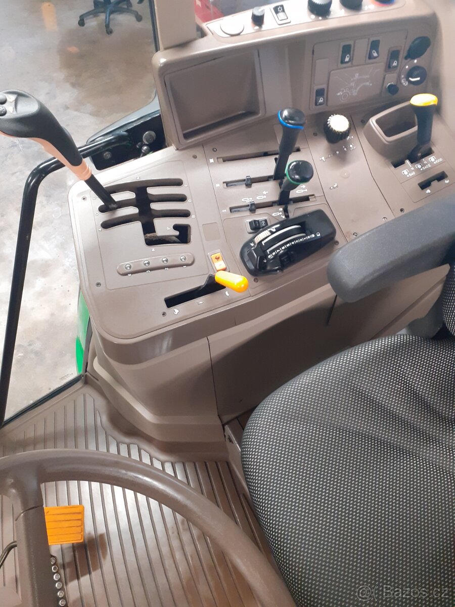 Prodám traktor John Deere 6230 - 7