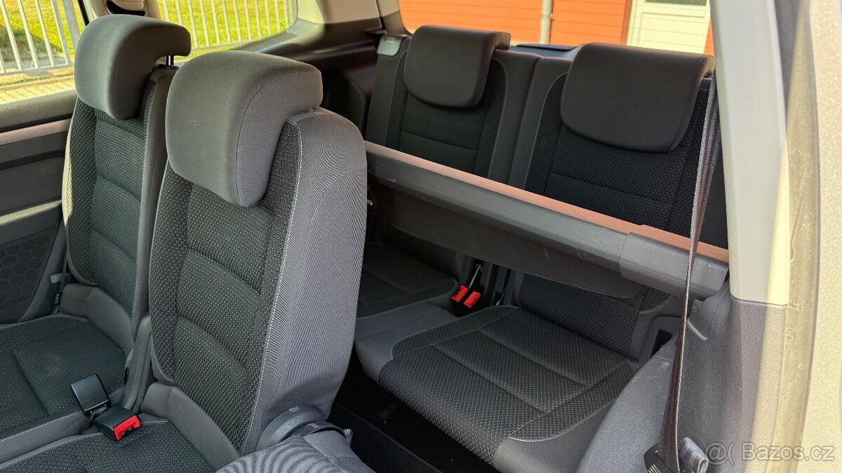 Volkswagen Touran //1.6TDi//77kW//STYLE//7MÍST//TOP// - 7