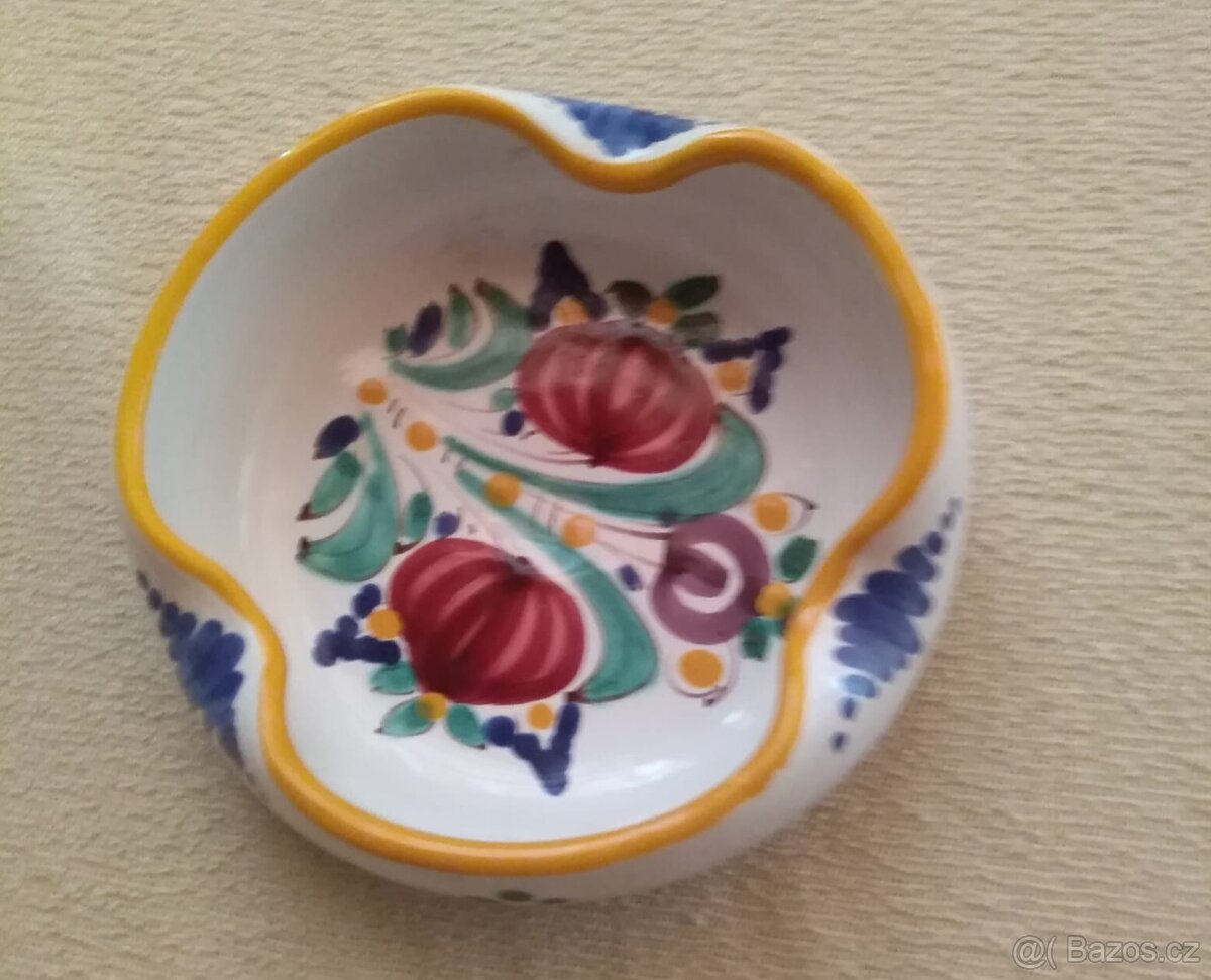 Džbán a 6 kalíšků + popelník (Modranská keramika) - 7