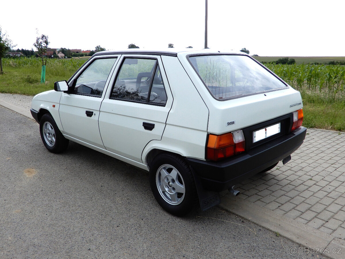 Škoda Favorit 135L, 1990, najeto 26.000km - 7