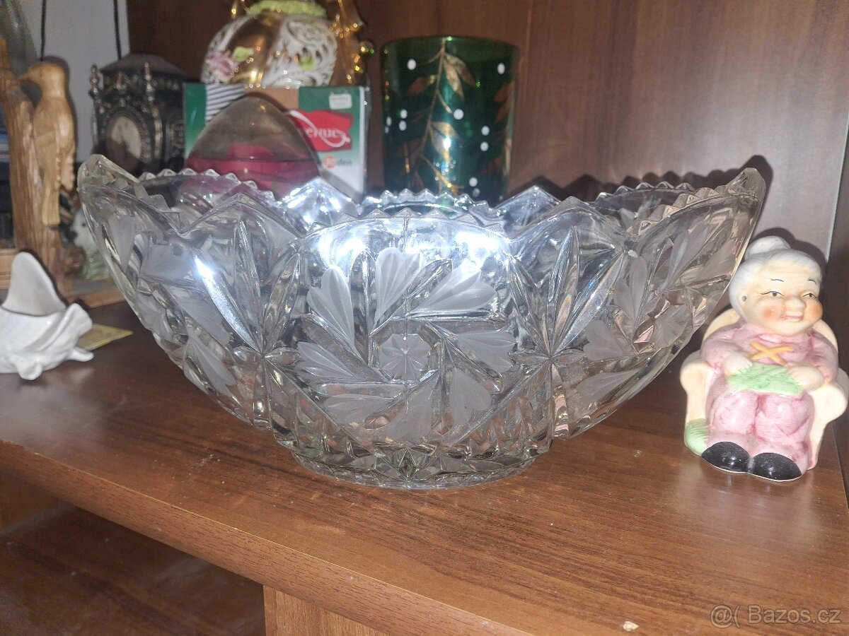 Skleněné vázy a dekorace - 7