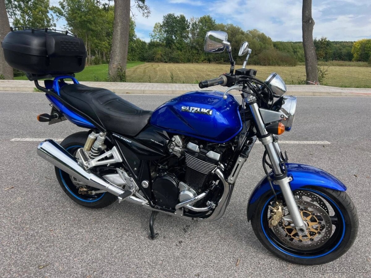 Suzuki GSX 1400 - 7