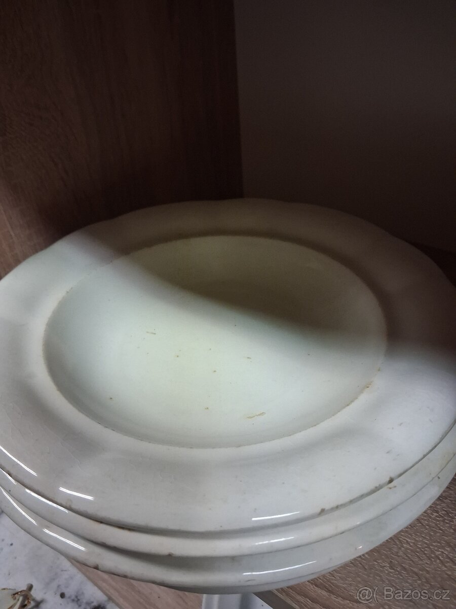 Talíře, budíky, mikrofon - 7