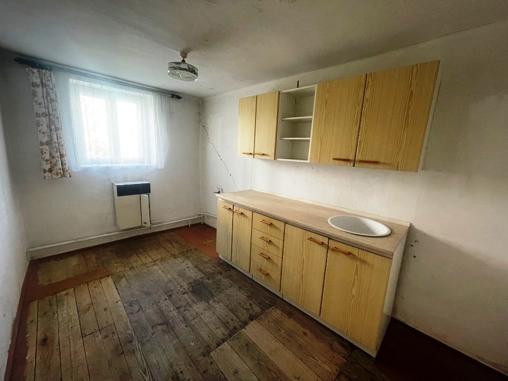 Rod. dům 2+1 UHERSKÝ BROD - ÚJEZDEC - 7