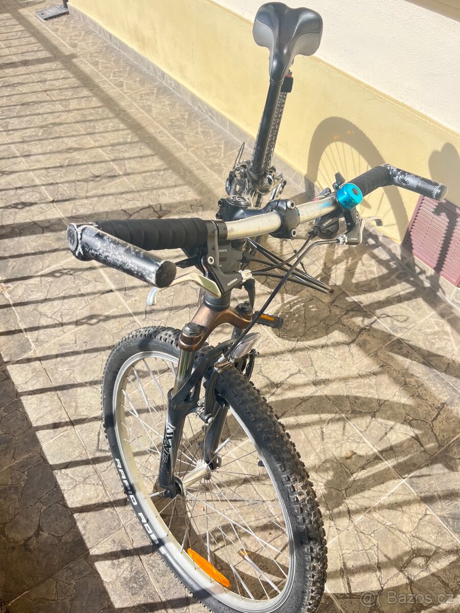 TREK 4300 horské kolo - rám XS, průměr kola 26” - 7