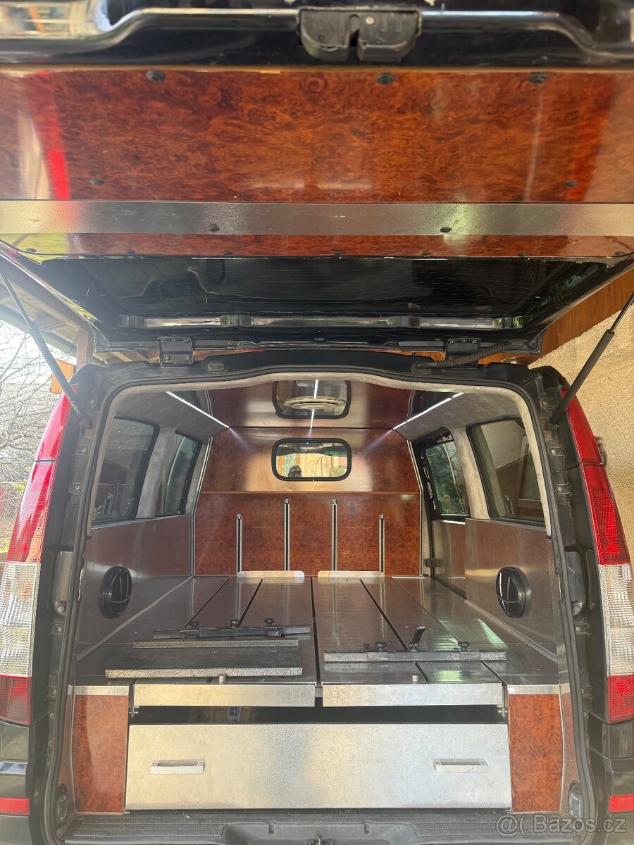 Pohřební auto - 7
