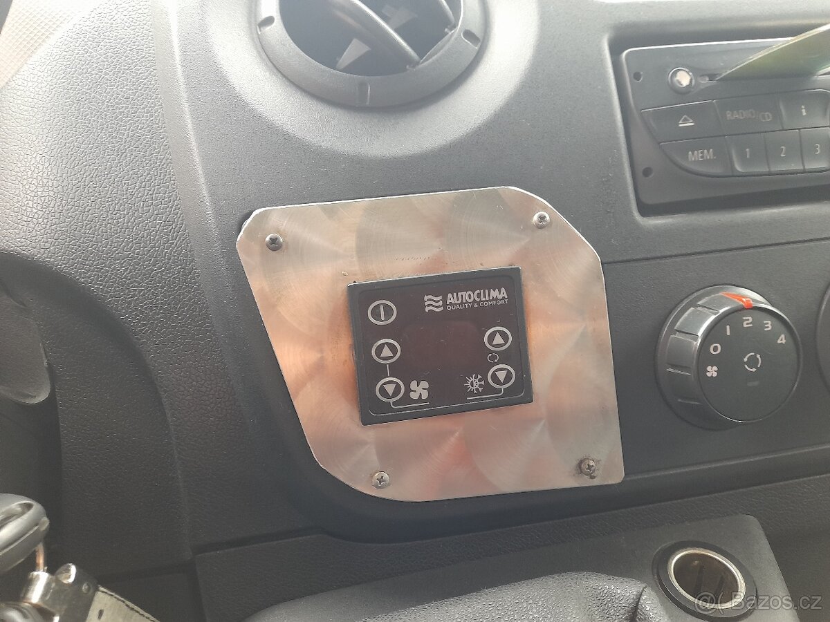 Predám Renault Master 2.3dci - 7