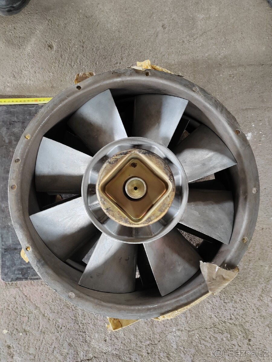 Bedna s díly na náklaďáky - 7