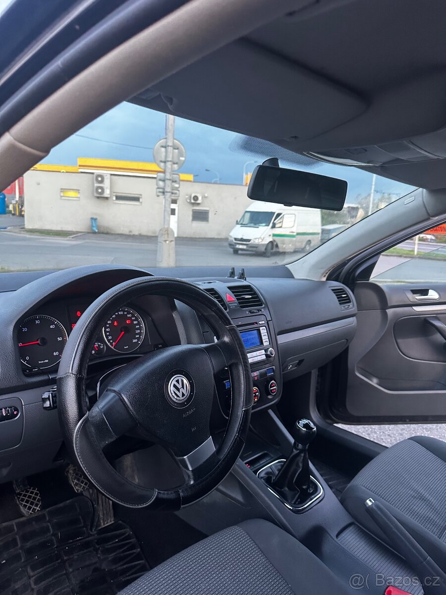 Volkswagen golf 5 - 7