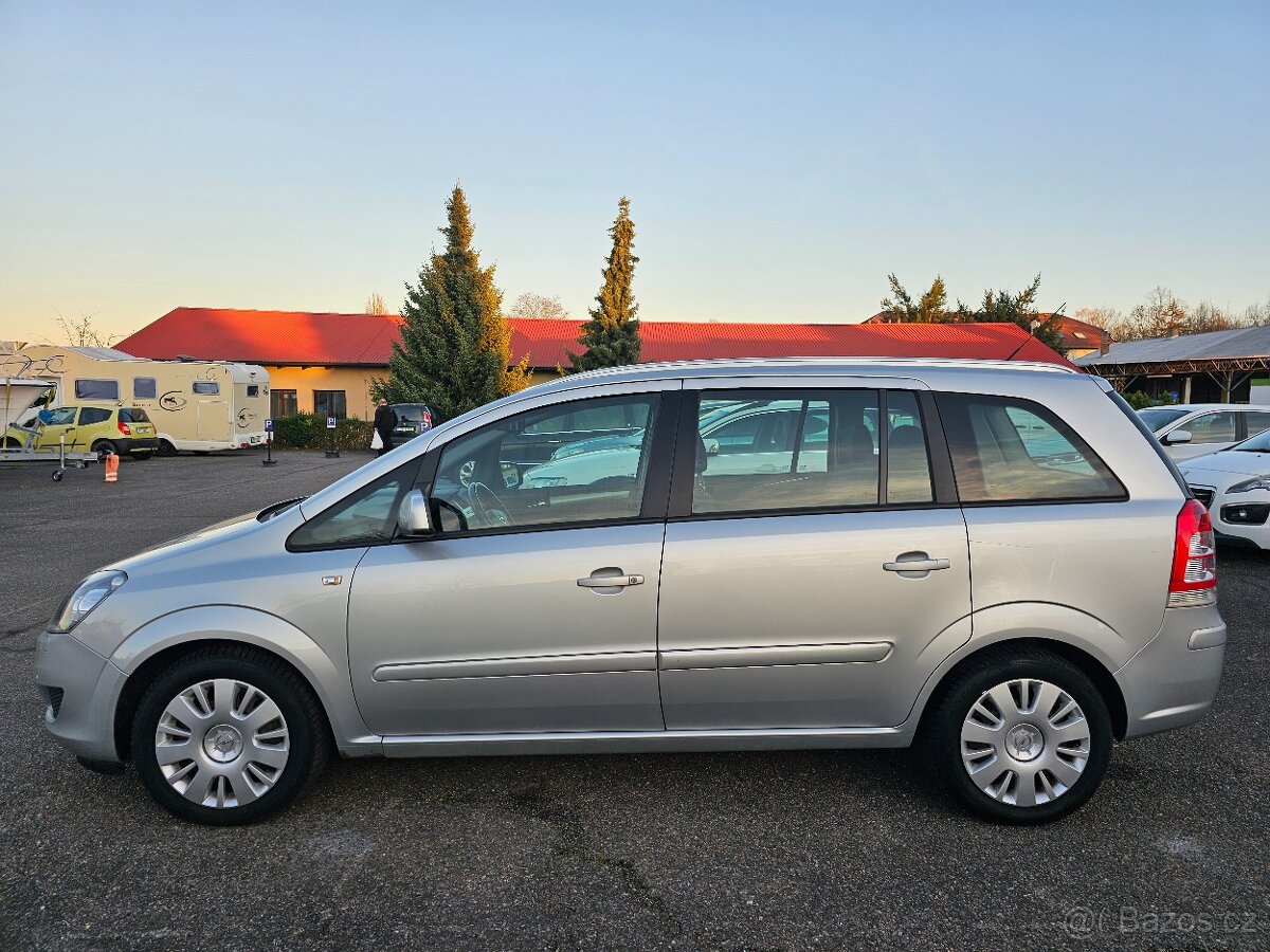OPEL ZAFIRA 2012 1.6 85kW FAMILY 7 MÍST,VÝHŘEVY,SENZORY,TEMP - 7