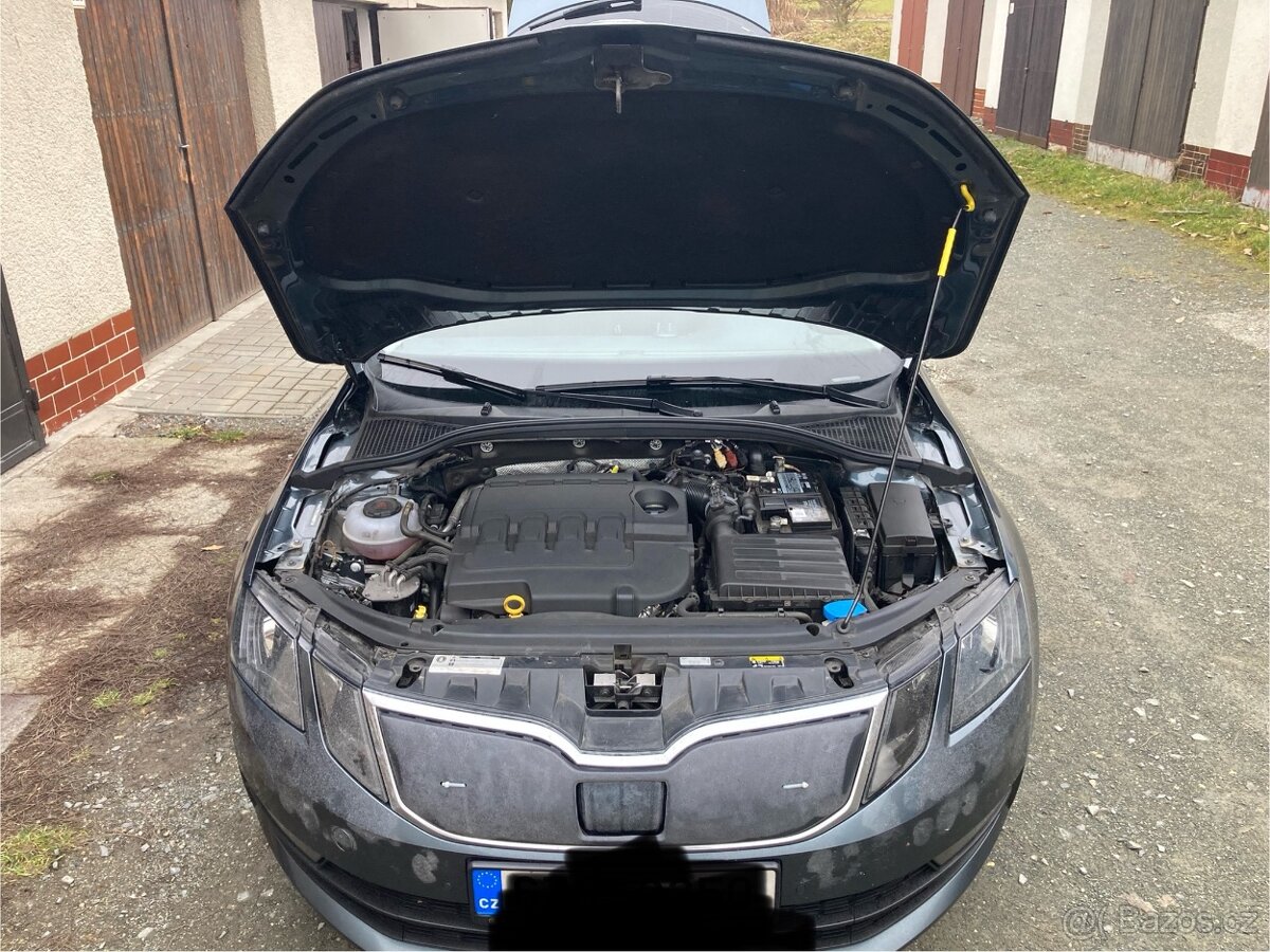 32000 km Octavia III 1,6 tdi 85 kw 2019 stav nového vozu - 7