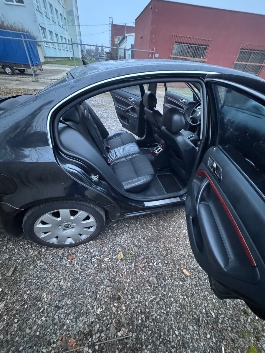 Škoda Superb 1 2,5V6 114kw - 7