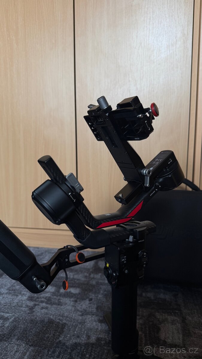 DJI Ronin RS 4 Pro - top stav - 7