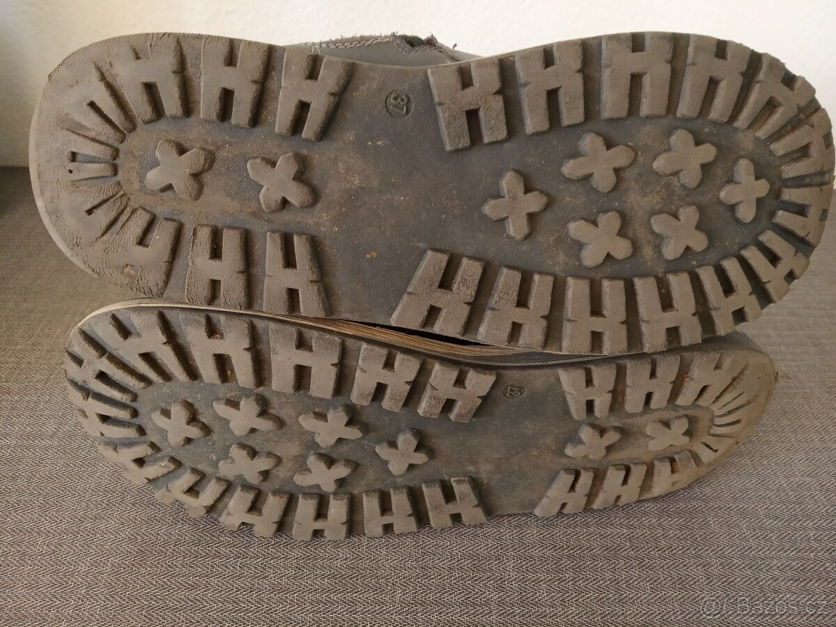 Kozačky BAŤA v. 37 –TOP STAV - 7