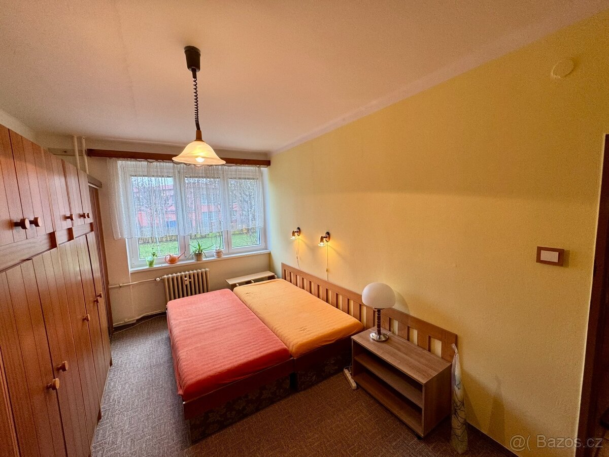 Pronájem bytu 2+1, 52 m² – Lovosice, ul. Sady pionýrů - 7