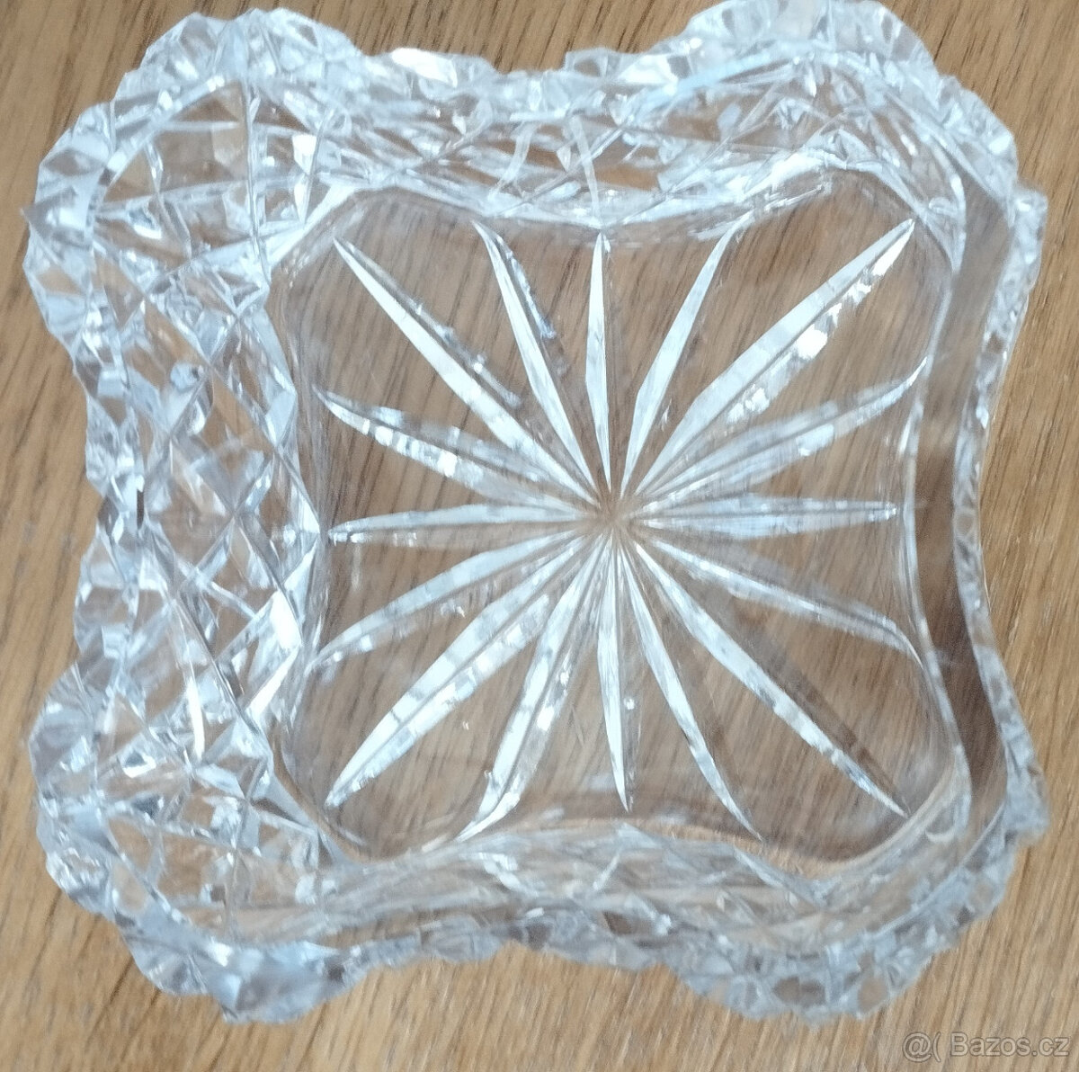 skleněná dóza s víkem, polobrus - 7