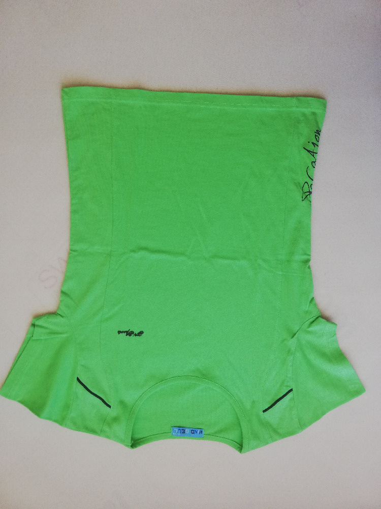 Prodám trička s krátkým rukávem, tílko. - 7