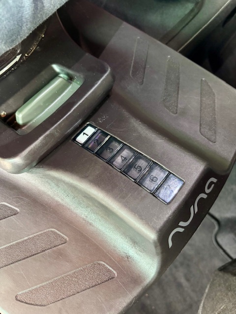 Nuna Prym 9-18 kg TOP STAV - 7