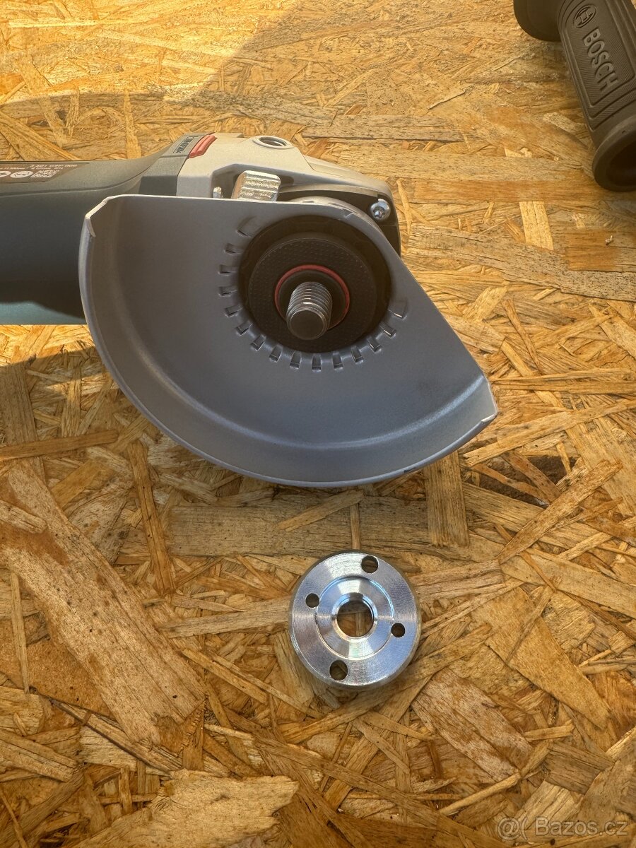 Bosch GWS 19-125 CIE Professional – TOP stav - 7