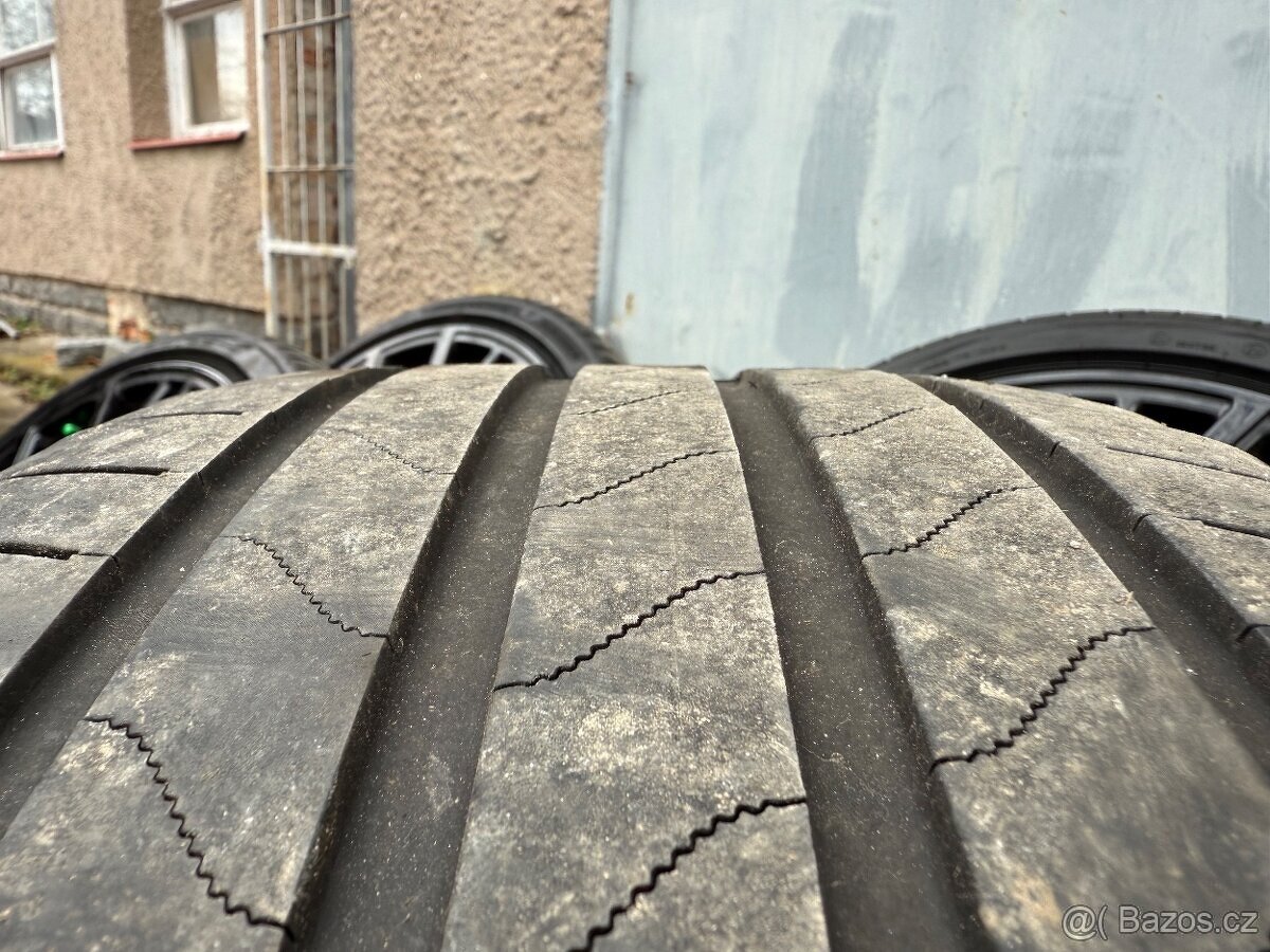 5x112 r19 245/35 r19 - 7