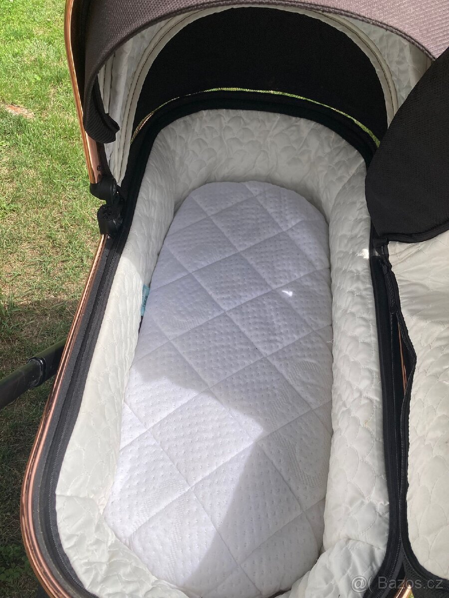 Prodám kočárek Moon Style Rosé . - 7