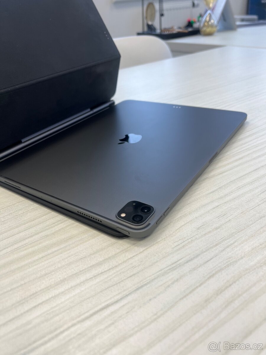 Ipad PRO 12,9 + klávenice - 7