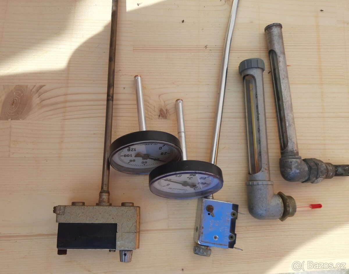 Teploměry, termostat, fitinky, kohouty - 7