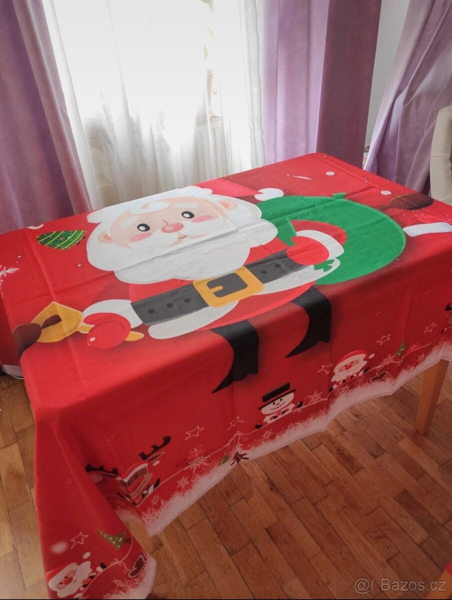 Vánoční ubrus a 4 napínací potahy na židle - 7