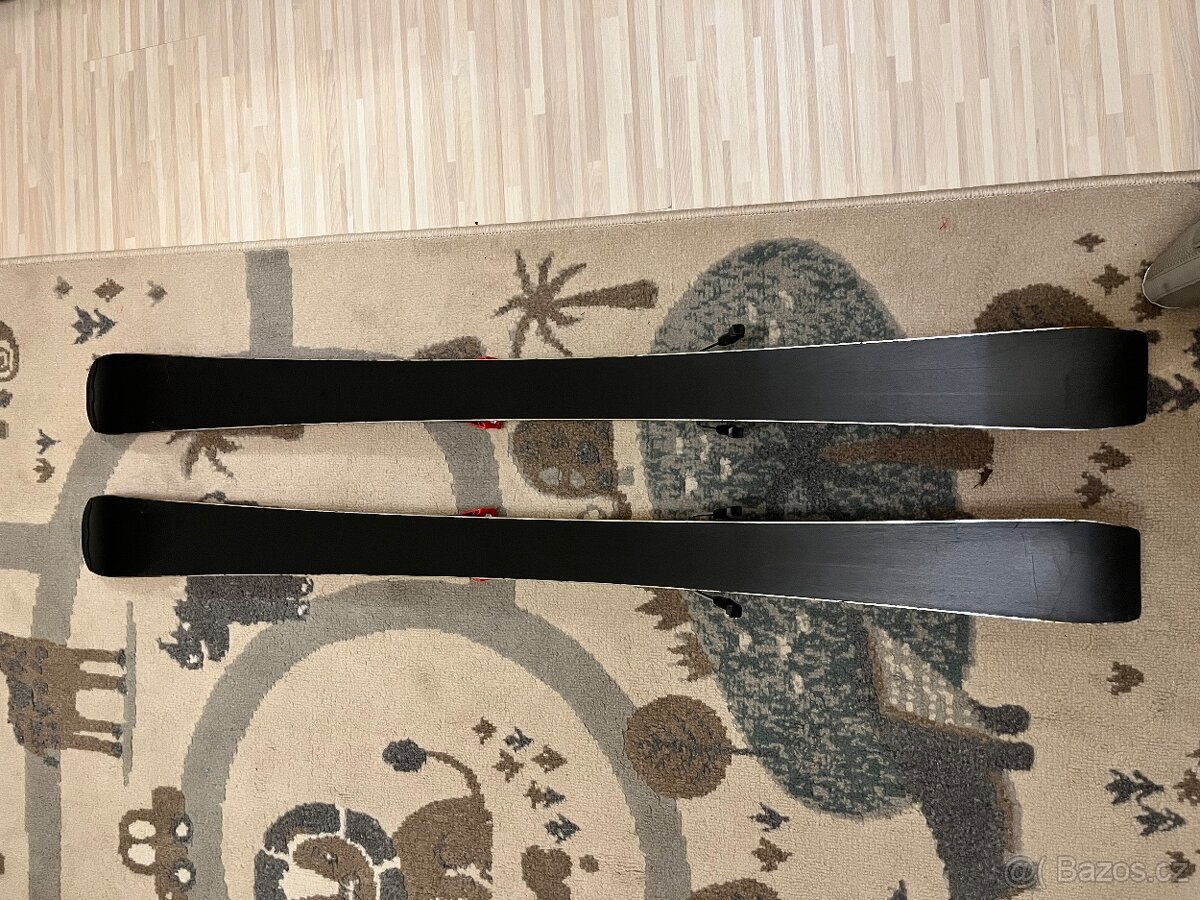 Set dětské lyže Atomic J4 + lyžáky Atomic Hawx - 7