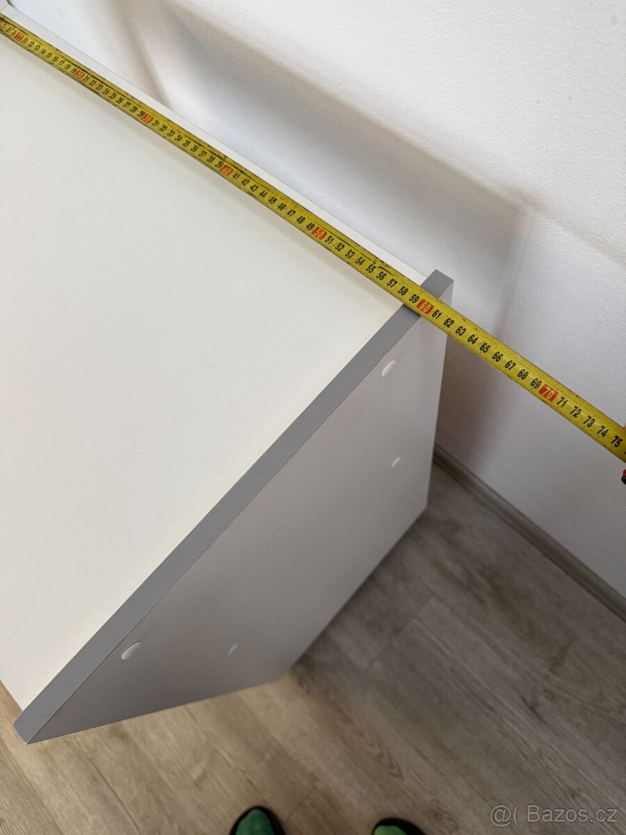 Praktická kuchyňská skříňka - 7