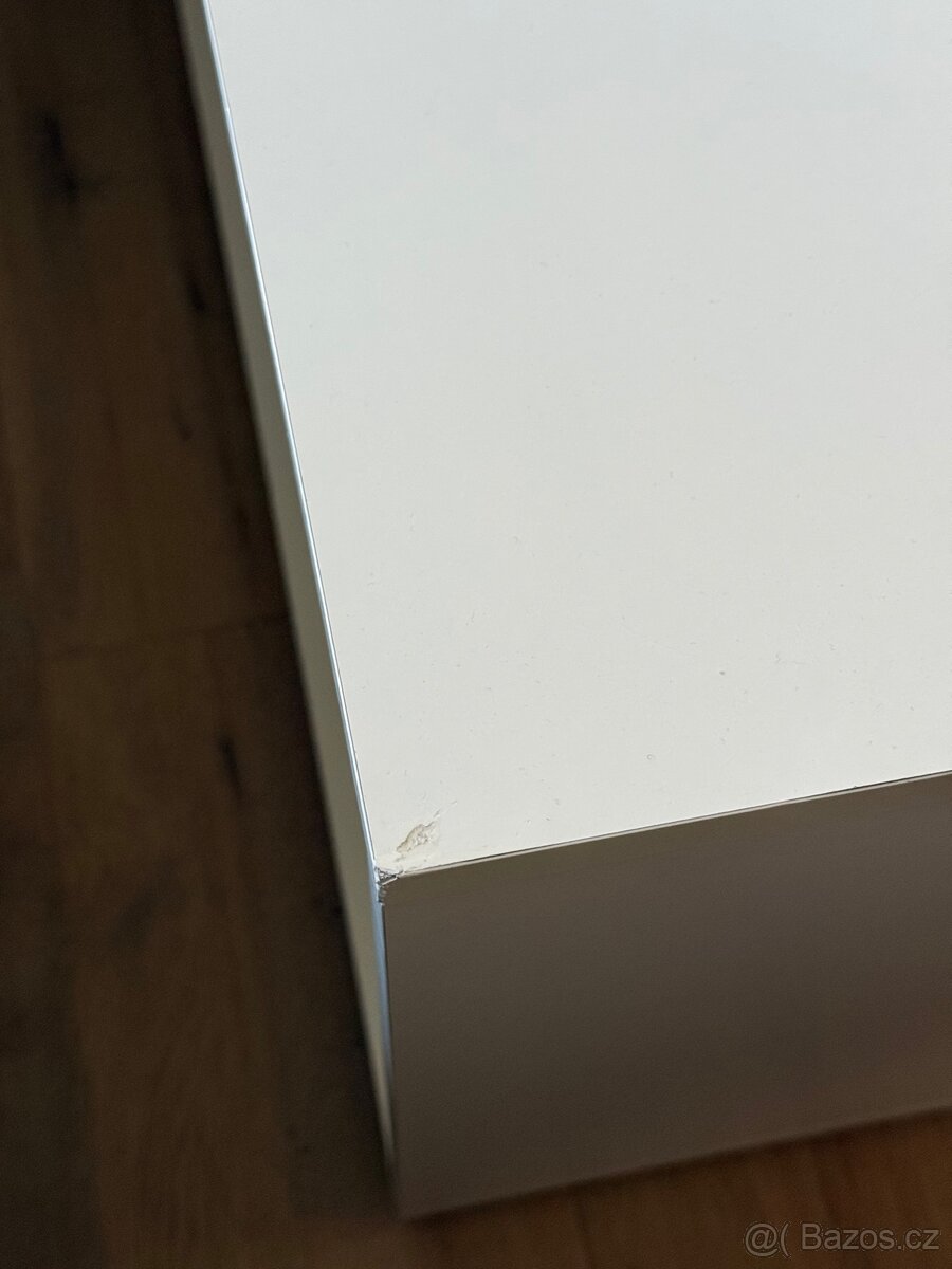 Konferenční stolek - 7