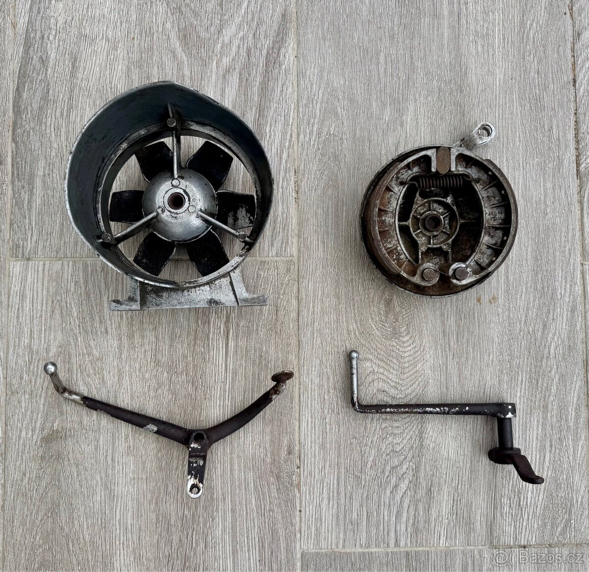 ČZ 175 skútr prase rikša - díly - 7