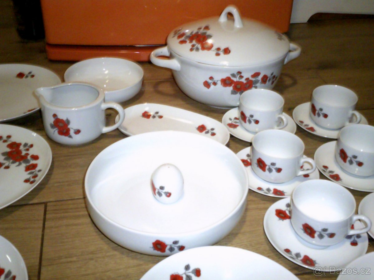 Prodám jídelní soupravu nepoškozená - 7