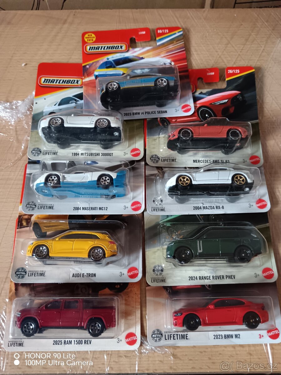 Autíčka Hot wheels a Matchbox - 7