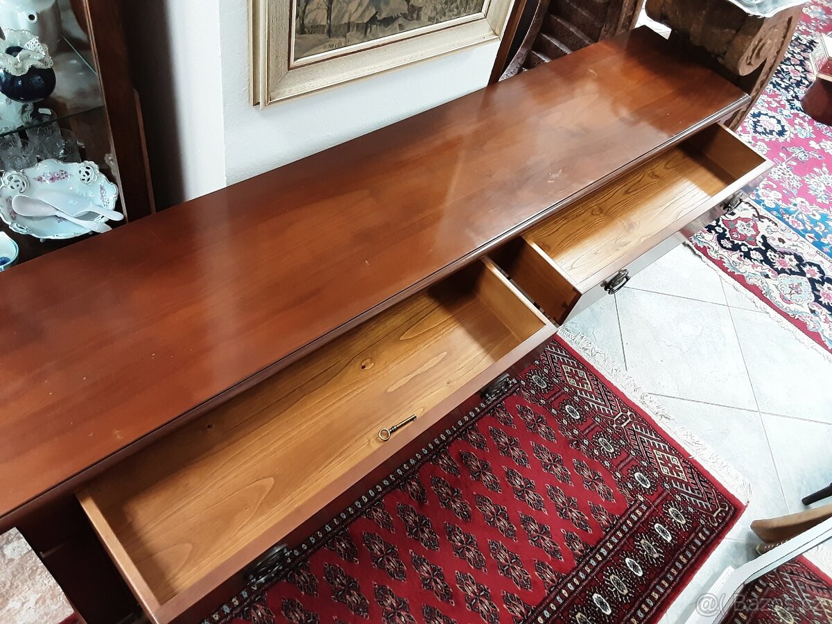 Celomasivni komoda - ořech - 7