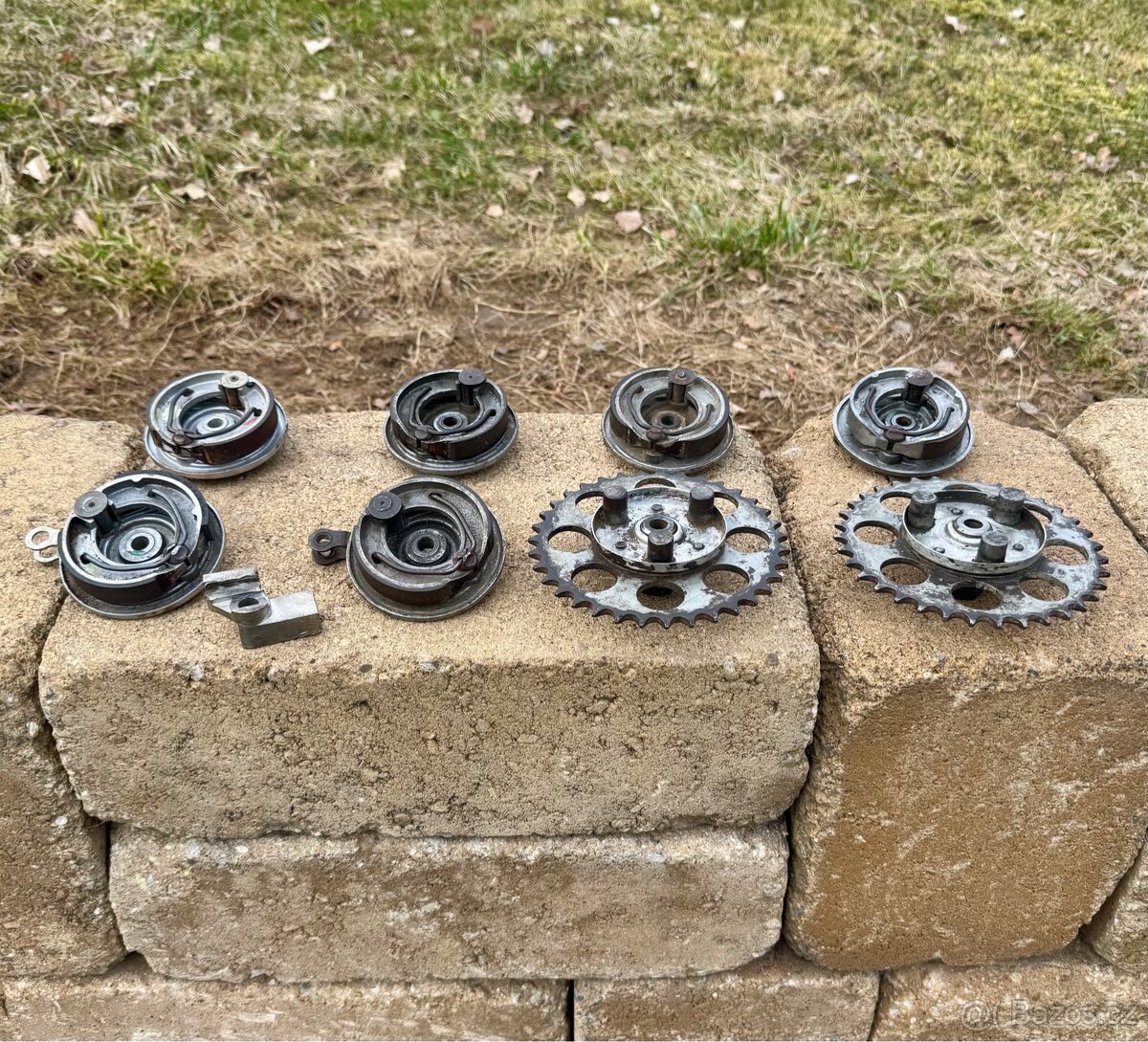 Jawa Jawetta, Stadion - díly - 7