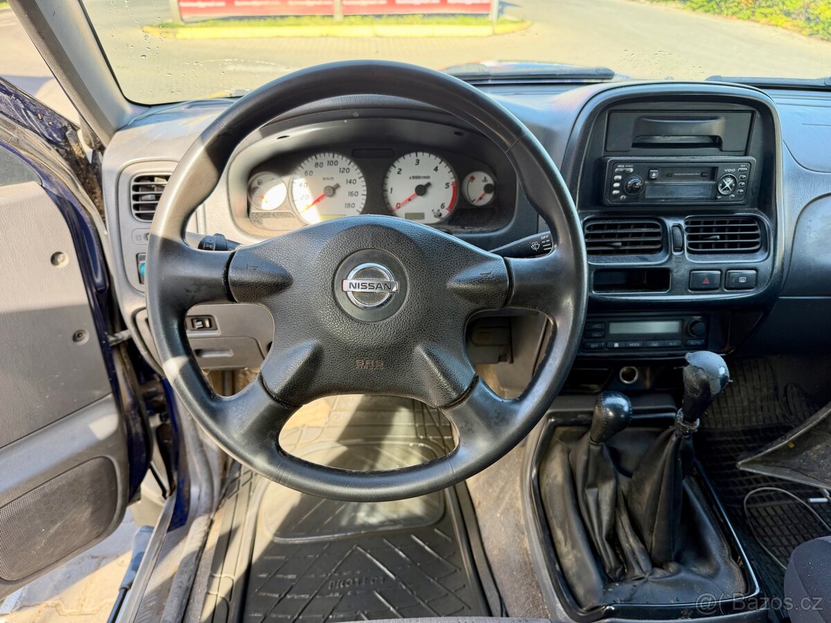 Nissan Navara 2.5D D22 - 7