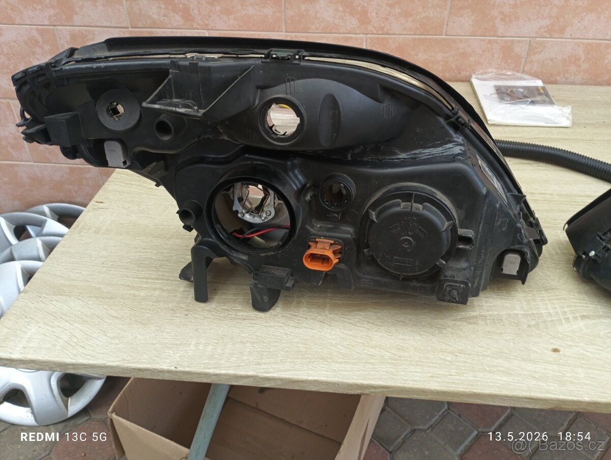 Renault Scénic 1. Přední světla - 7