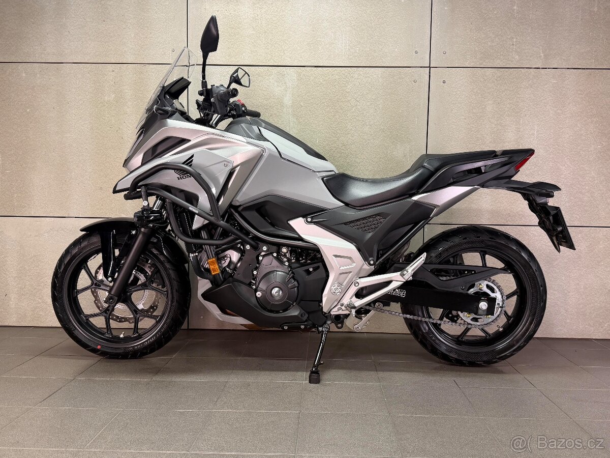 HONDA NC 750 X DCT 2024 - SUPER STAV A CENA / TOVÁRNÍ ZÁRUKA - 7