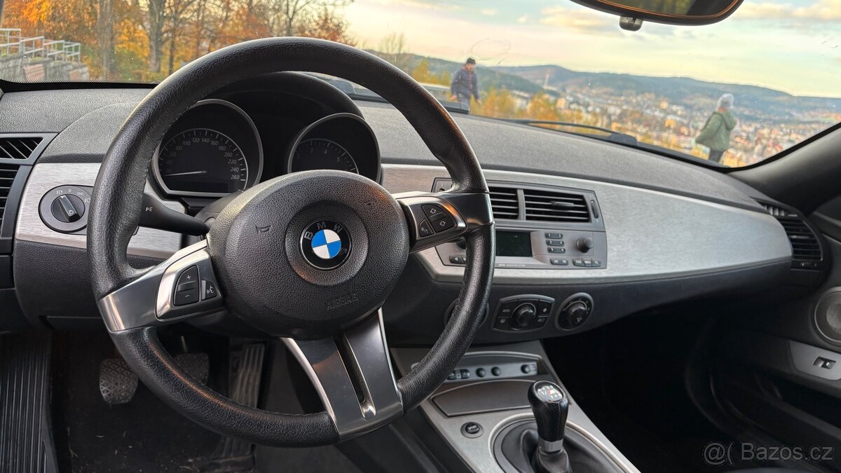 BMW Z4 3.0i manuál e85 - 7