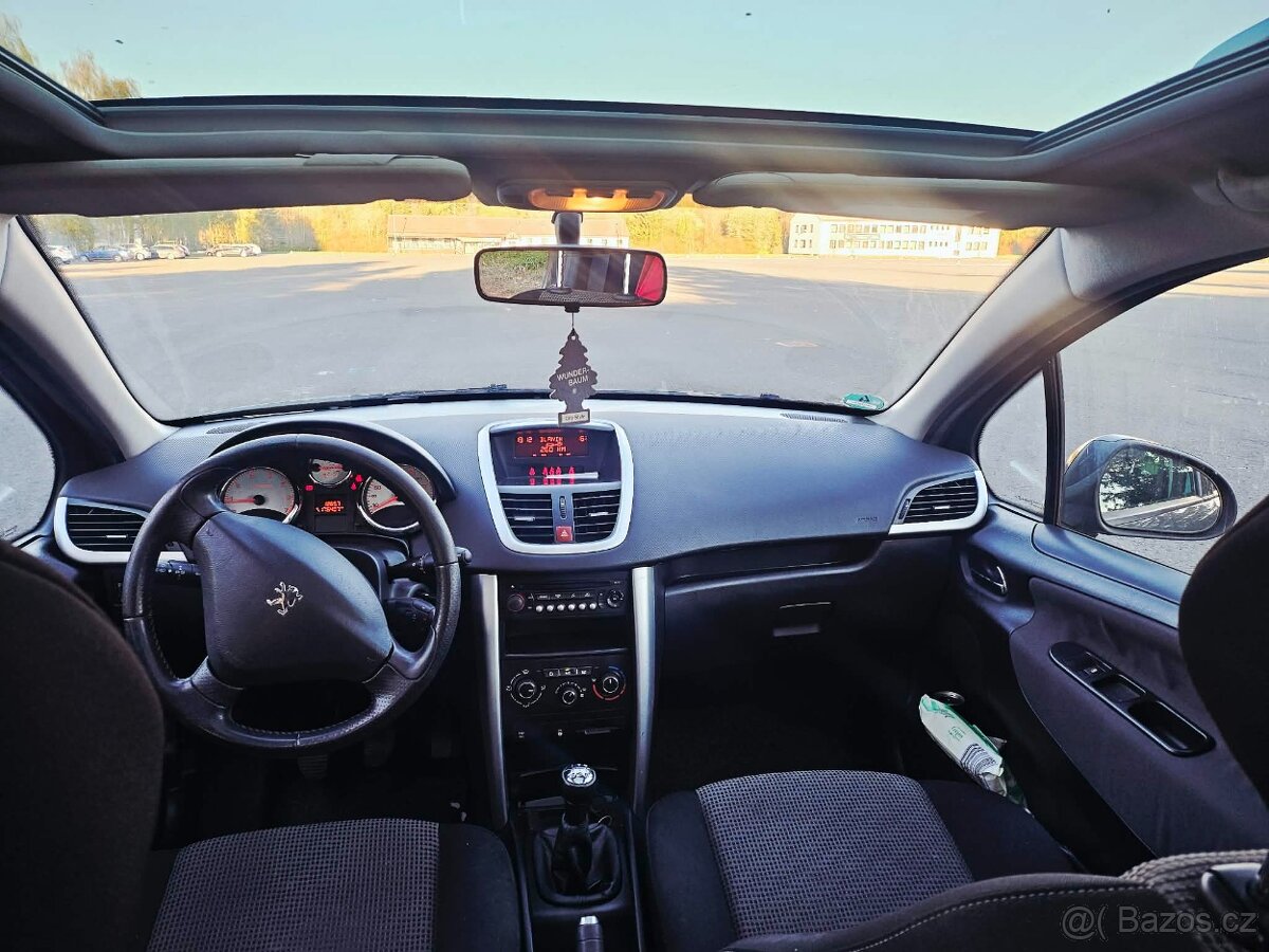 Peugeot 207sw 2010 - 7