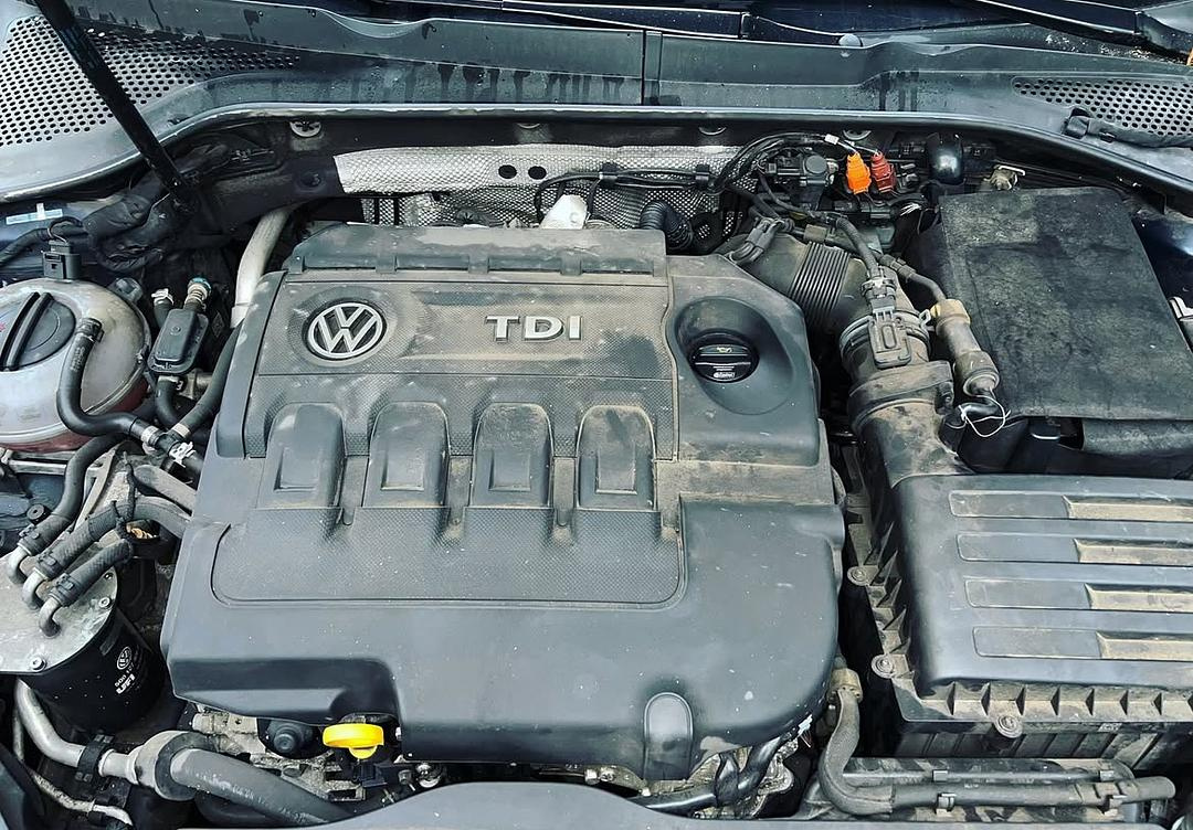 Vůz na náhradní díly VW Golf 7 kombi 2014 CLHA PYS LH5X - 7