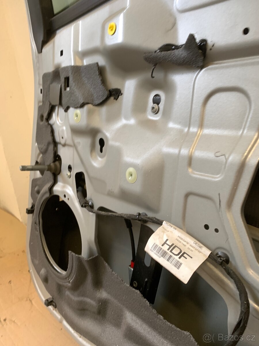 Ford Mondeo Mk4 sedan, PZ dveře - 7