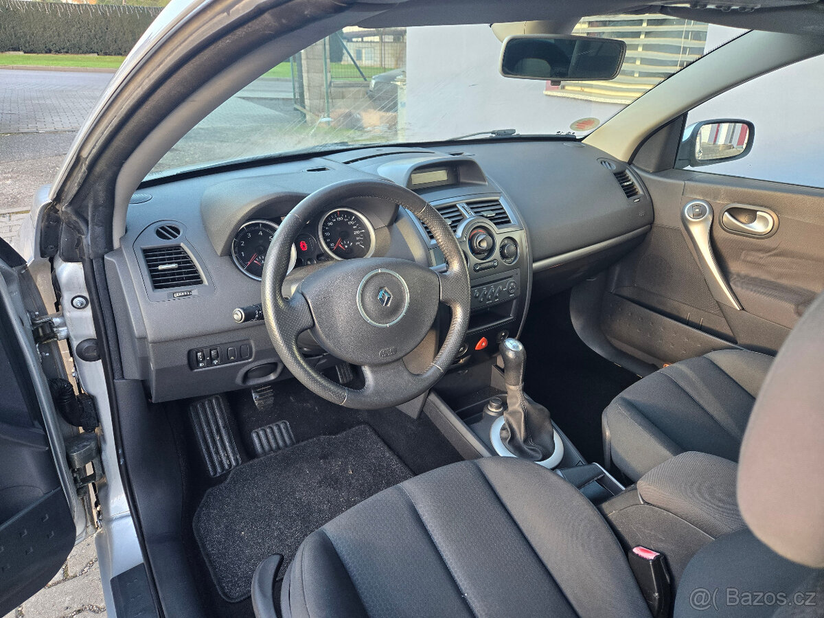 Megane cabrio 1,6 16V-82kW - 7