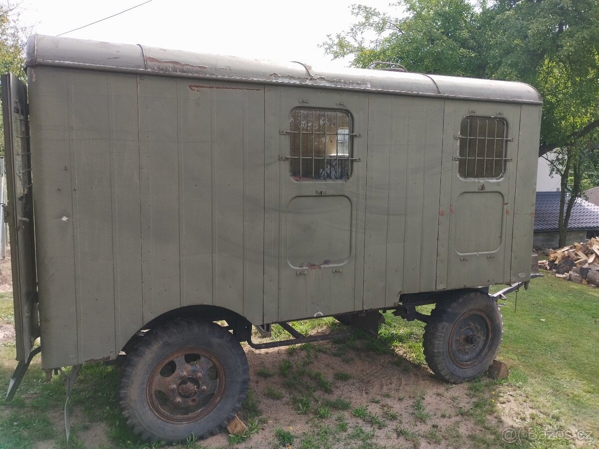 Maringotka vojenská - 7