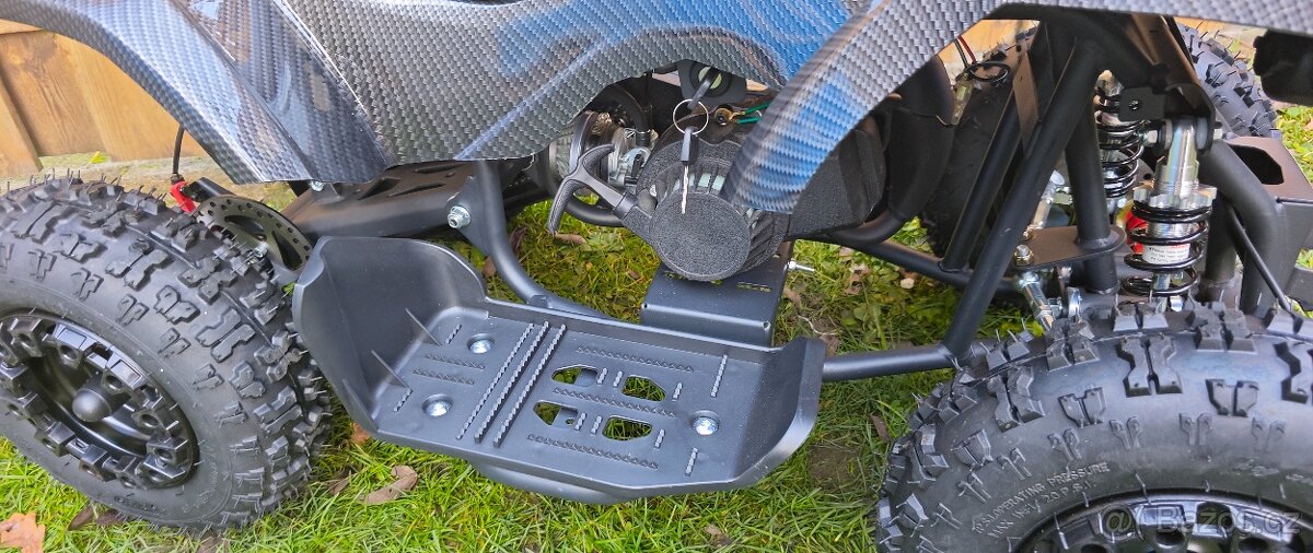 Nová dětská čtyřkolka 49ccm M-Hunter 6"kola Carbon - 7